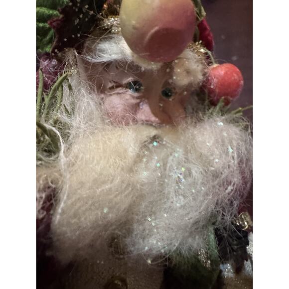 Mark Roberts Fairy Christmas Eve Santa Doll - Picture 11 of 11